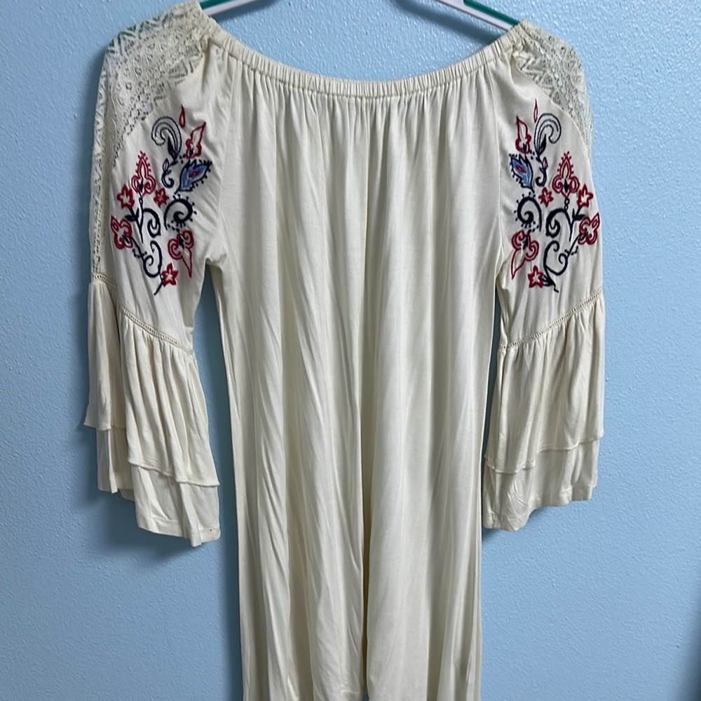 Cute causal off the shoulder dresss